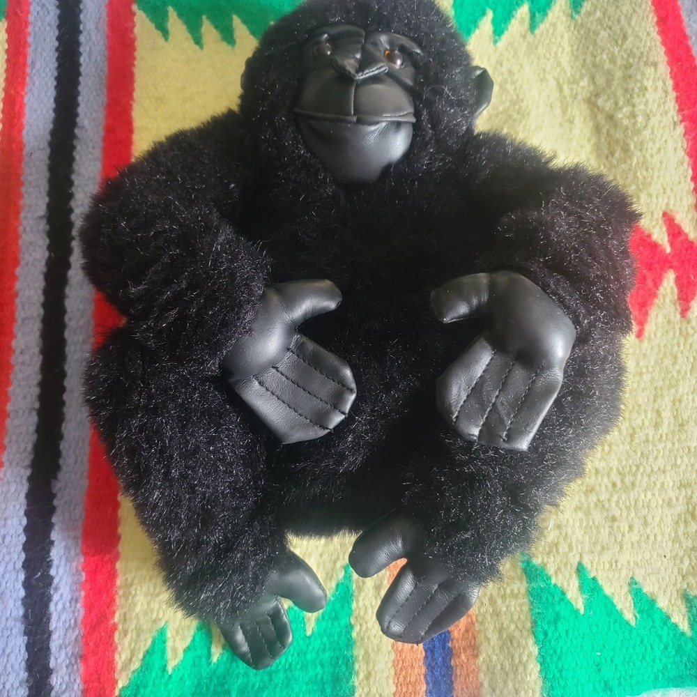 Kids Of‎ America Plush Black Gorilla Monkey Sitting Leather Hands Feet Face VGC